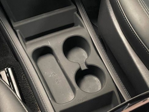 Used 2016 Tesla Model S 70D image 37