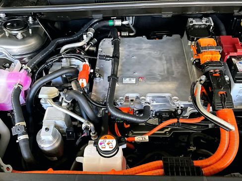 New 2026 Subaru Solterra Premium image 17