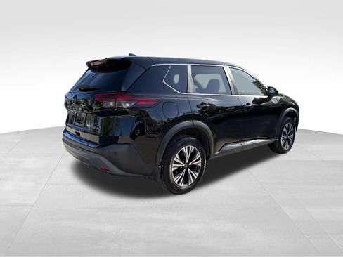 Used 2023 Nissan Rogue SV image 35