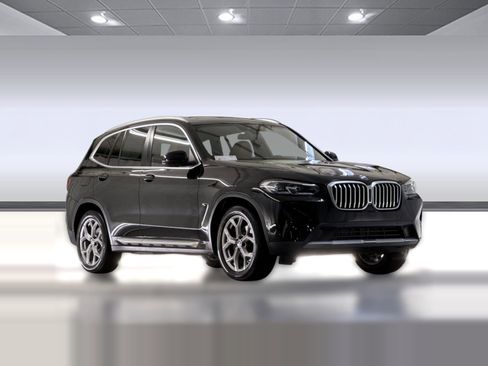 Used 2024 BMW X3 sDrive30i w/ Premium Package RWD image 7