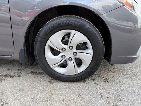 Used 2015 Honda Civic LX image 30