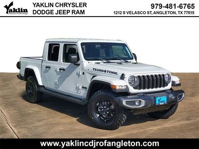 New 2025 Jeep Gladiator Sport