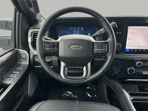 New 2026 Ford F250 Platinum image 9