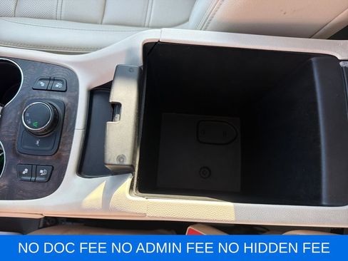 Used 2020 GMC Acadia Denali w/ LPO, Floor Liner Package FWD image 29