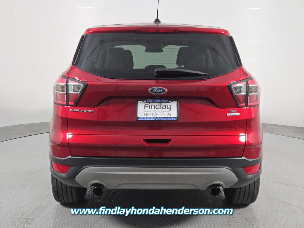 Used 2017 Ford Escape SE FWD image 5