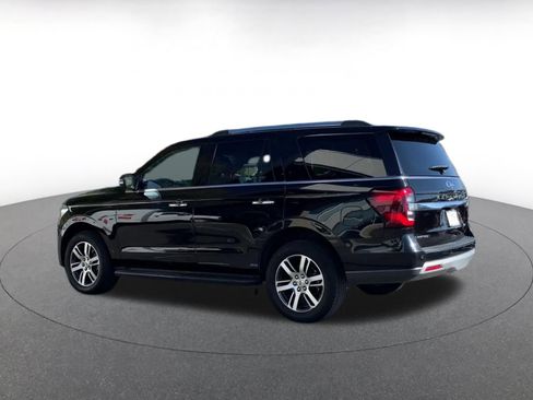 Used 2024 Ford Expedition Limited image 10