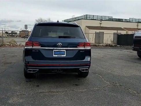 Used 2022 Volkswagen Atlas SEL Premium image 7