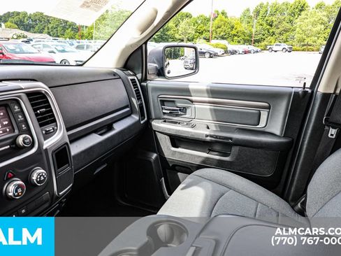 Used 2024 RAM 1500 Classic SLT AWD/4WD image 38