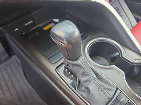 Used 2022 Toyota Camry XSE FWD image 23
