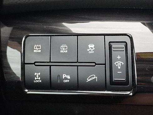 Used 2011 Kia Sorento LX w/ Convenience Pkg AWD/4WD image 22