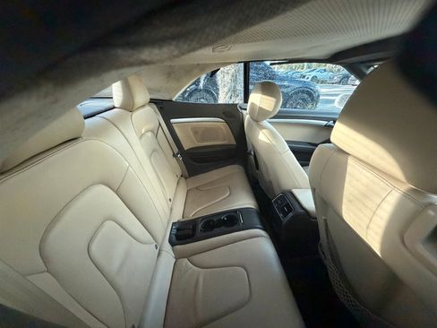 Used 2013 Audi A5 2.0T Premium image 9