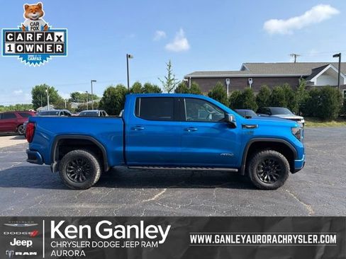 Used 2024 GMC Sierra 1500 AT4 w/ Technology Package AWD/4WD image 1