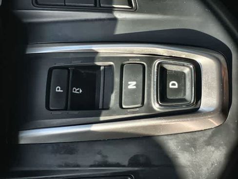 Used 2020 Honda CR-V Touring image 16