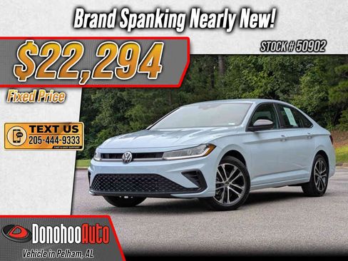 Used 2025 Volkswagen Jetta Sport FWD image 1