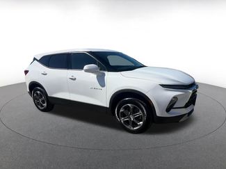 Used 2025 Chevrolet Blazer LT video 2