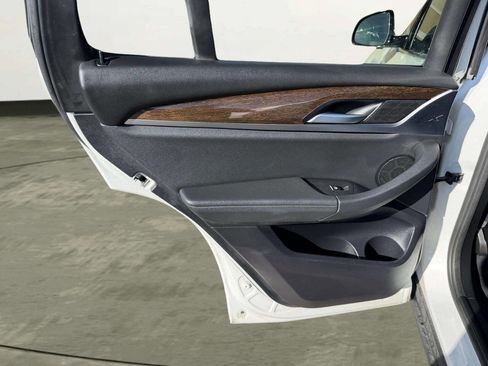 Used 2019 BMW X3 xDrive30i w/ Driving Assistance Package image 26