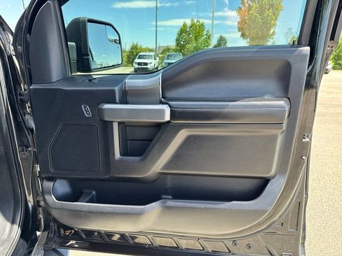 Used 2016 Ford F150 XLT w/ Equipment Group 302A Luxury AWD/4WD image 33