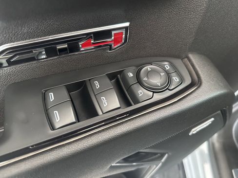 Used 2024 GMC Sierra 1500 AT4 w/ Technology Package image 22