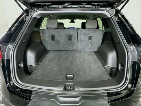 Used 2025 Chevrolet Blazer LT image 28