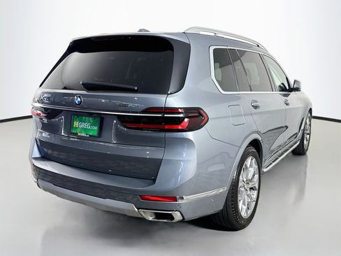 Used 2025 BMW X7 xDrive40i AWD/4WD image 10