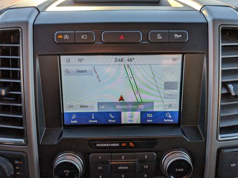 Certified 2020 Ford F150 Raptor w/ Equipment Group 802A Luxury image 31