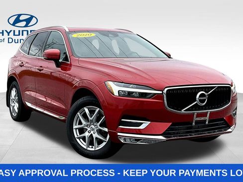 Used 2021 Volvo XC60 T5 Momentum w/ Premium Package AWD/4WD image 3