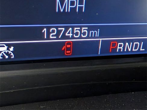 Used 2018 GMC Yukon SLT w/ Premium Edition image 20