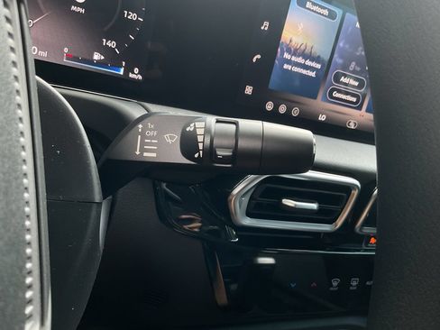 New 2026 Nissan Sentra SV w/ Floor Mat Package FWD image 32