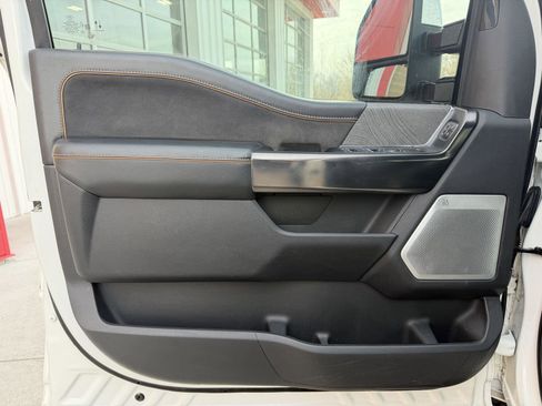 Used 2021 Ford F150 Platinum w/ Equipment Group 701A High image 15