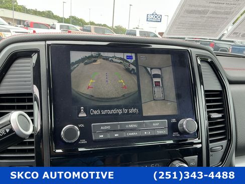 Used 2020 Nissan Titan PRO-4X w/ Pro-4x Convenience Package AWD/4WD image 26