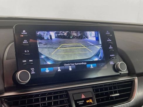Used 2021 Honda Accord EX-L image 11