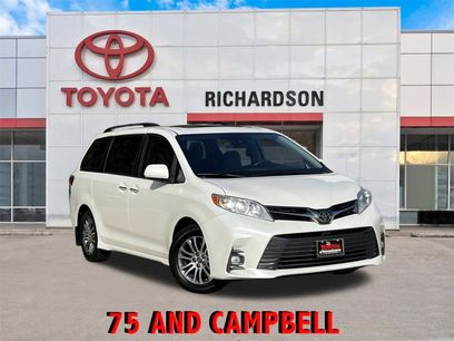 Used 2020 Toyota Sienna XLE