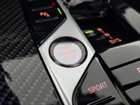 Used 2025 BMW X5 M60i AWD/4WD image 31