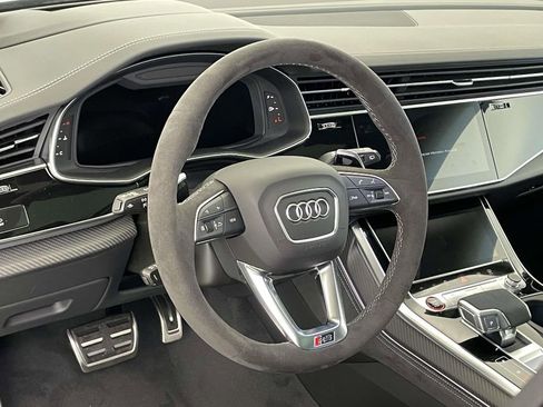 New 2026 Audi RS Q8 performance image 4