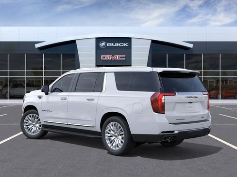 New 2026 GMC Yukon XL Denali AWD/4WD image 3