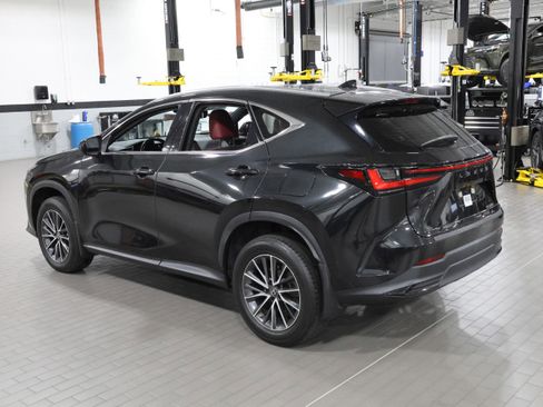 Used 2022 Lexus NX 250 FWD image 7