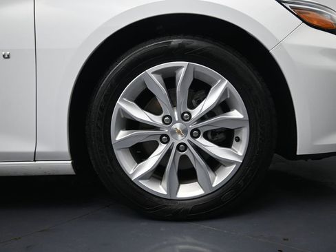 Used 2024 Chevrolet Malibu LT image 5