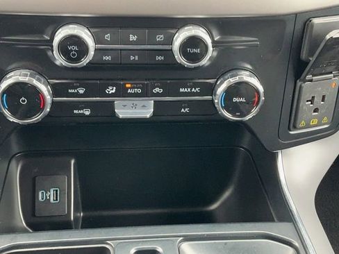 Used 2024 Ford F150 XLT w/ Mobile Office Package image 22