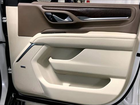 Used 2022 GMC Yukon Denali image 23