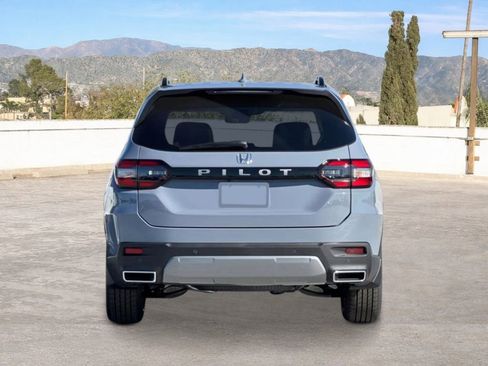 New 2026 Honda Pilot EX-L image 4