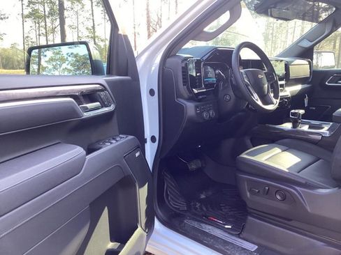 New 2026 Chevrolet Silverado 1500 LTZ image 9