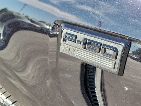 Used 2025 Ford F150 XLT w/ Equipment Group 302A MID image 25