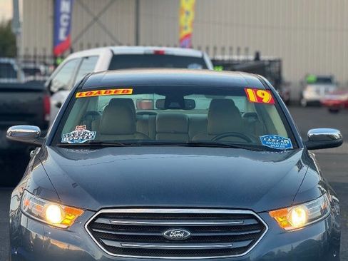 Used 2019 Ford Taurus Limited w/ Driver Assist Package image 2