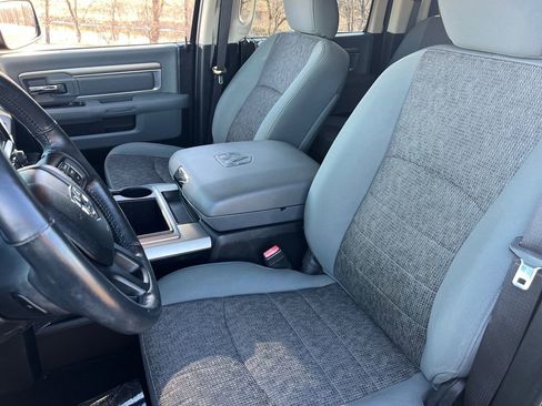 Used 2015 RAM 1500 Outdoorsman w/ Pittsburgh Penguins Edition image 27