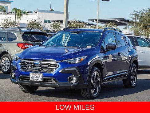 Used 2024 Subaru Crosstrek 2.5i Limited w/ Crosstrek Mirror Package AWD/4WD image 3