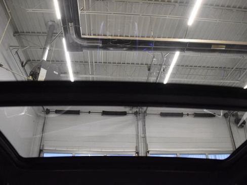 Used 2026 BMW X7 xDrive40i AWD/4WD image 25