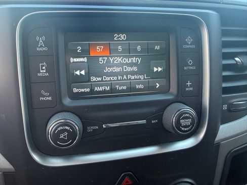 Used 2017 RAM 1500 Express AWD/4WD image 14