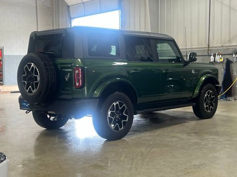 Used 2024 Ford Bronco Outer Banks image 12