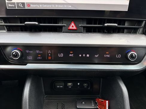 Certified 2023 Kia Sportage SX FWD image 14