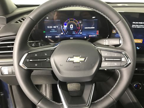 New 2026 Chevrolet Traverse LT w/ Driver Confidence Package image 35